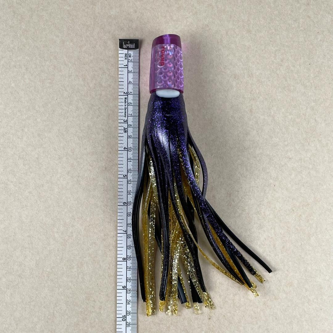 【未使用　トローリングルアー】スカートルアー　３本セット　カジキ　ソフトヘッド