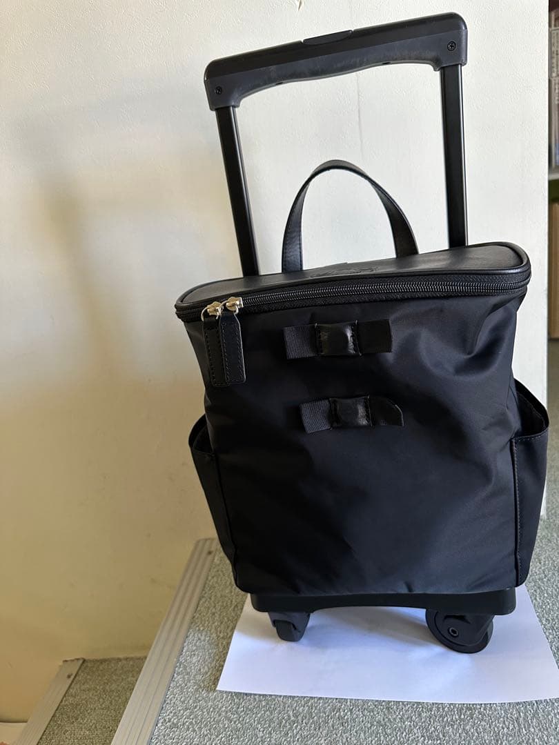 スワニー　キャスターバッグ