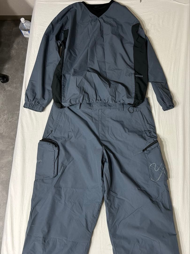 【最終値下げ】MAHF SUPPLY スノボウェアセットアップ 上2枚下1枚