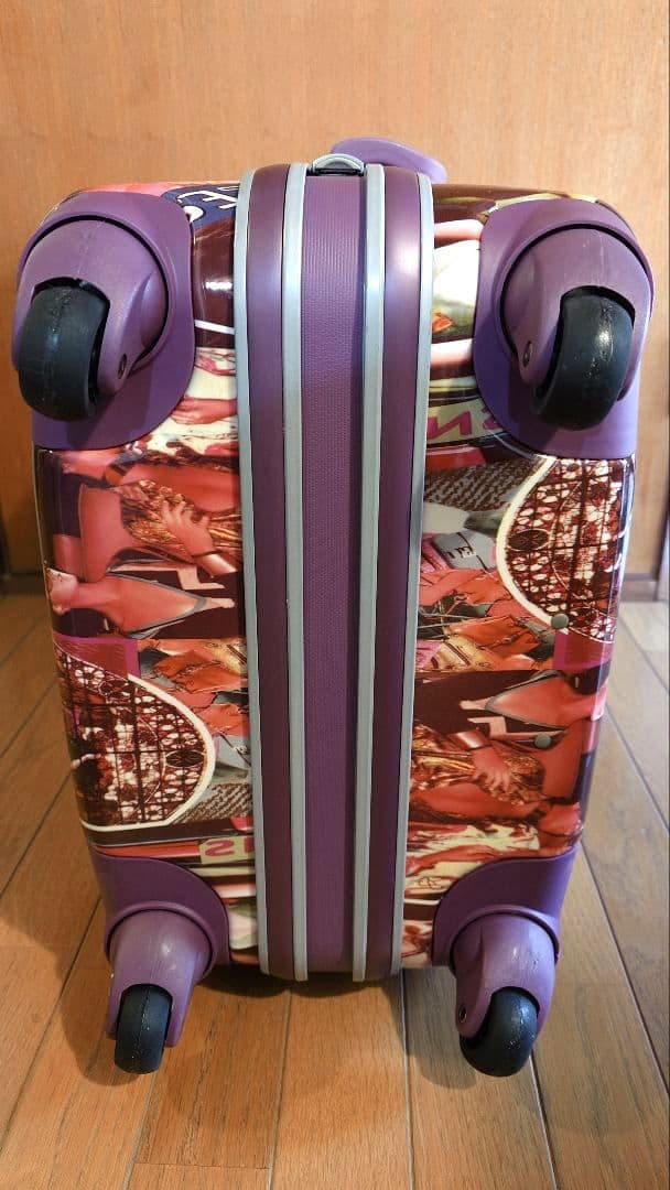 キャリーケース 大容量　カラフルアートプリント