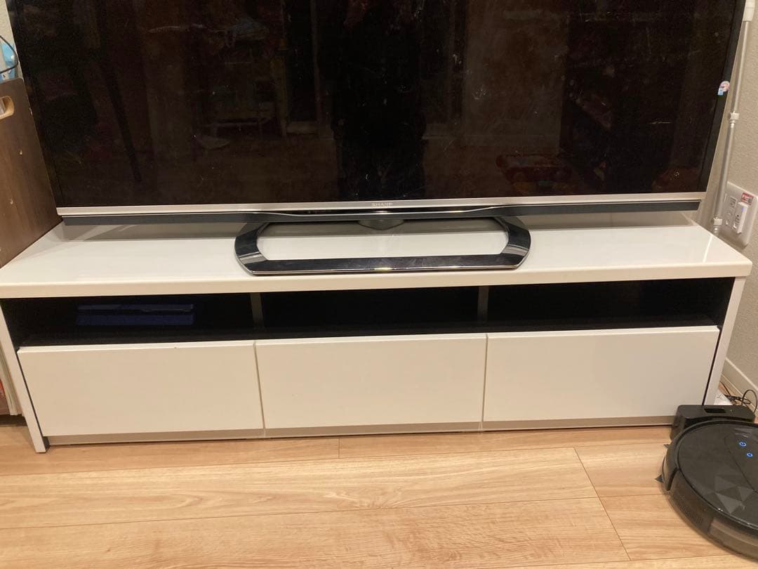ホワイト 引き出し式 テレビボード（ニトリ製、2020年購入）