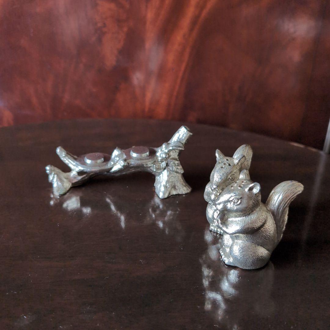 塩胡椒入れ　ソルト・ン・ペパー