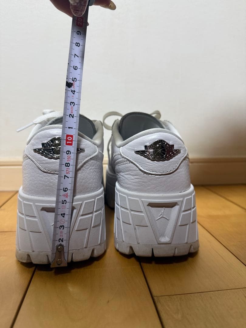 Nike Air Jordan 厚底スニーカー ホワイト 24.5