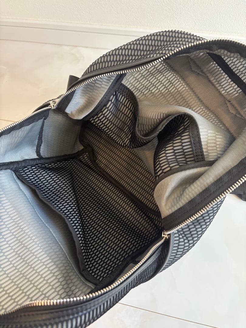 はちかわqbag paris ネスト ルーブル nest louvre