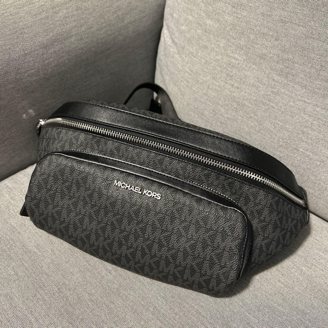 MICHAEL KORS ボディバッグ ウエストポーチ