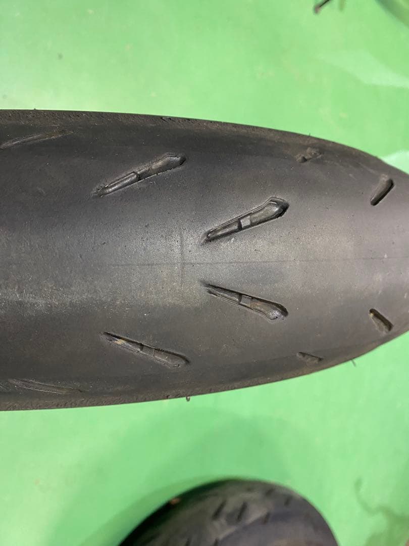 ミシュラン パワーGP 120/70ZR17 , 185/55ZR17