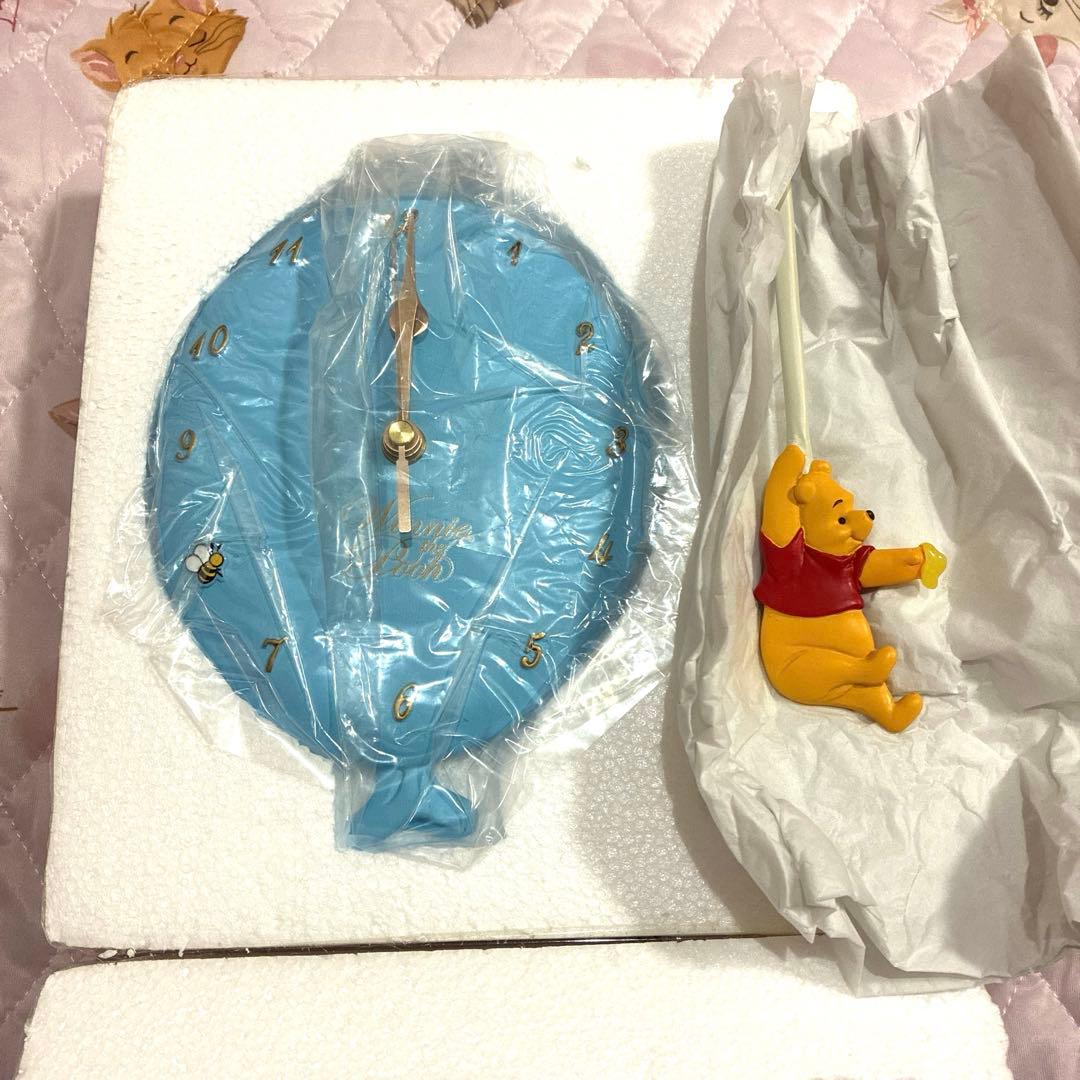 ディズニーストア　くまのプーさん　掛け時計　風船　時計　バルーン