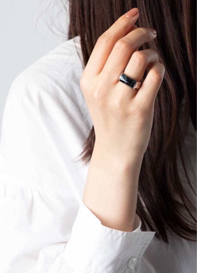トムウッドCrest Ring Blue Howk Eyeリング50