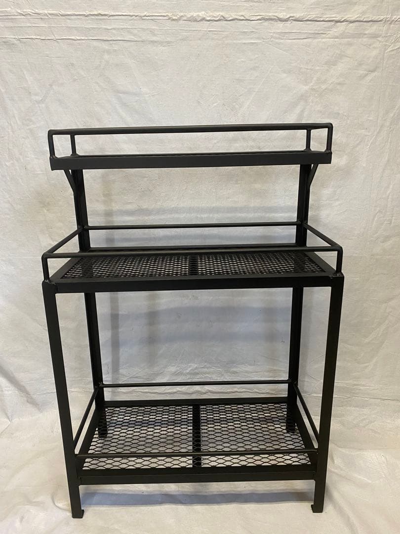 アイアンシェルフ　アイアンラック　スチールラック　植物棚　棚　多肉植物