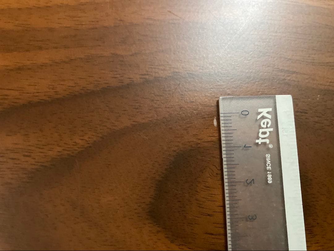 ブラウンのシンプルパソコンデスク　アンティーク風