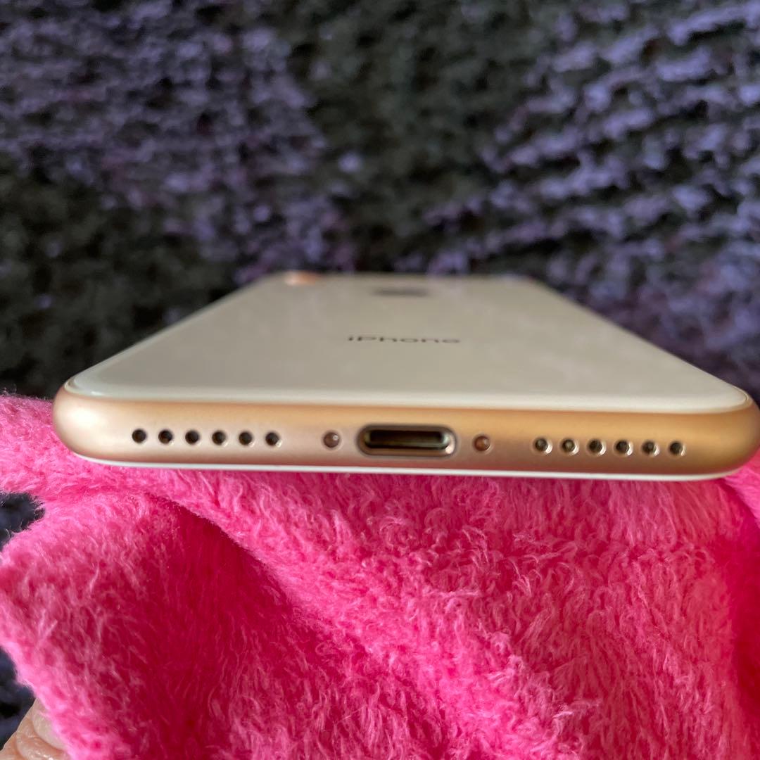 Apple iPhone 8 ゴールド 64GB本体
