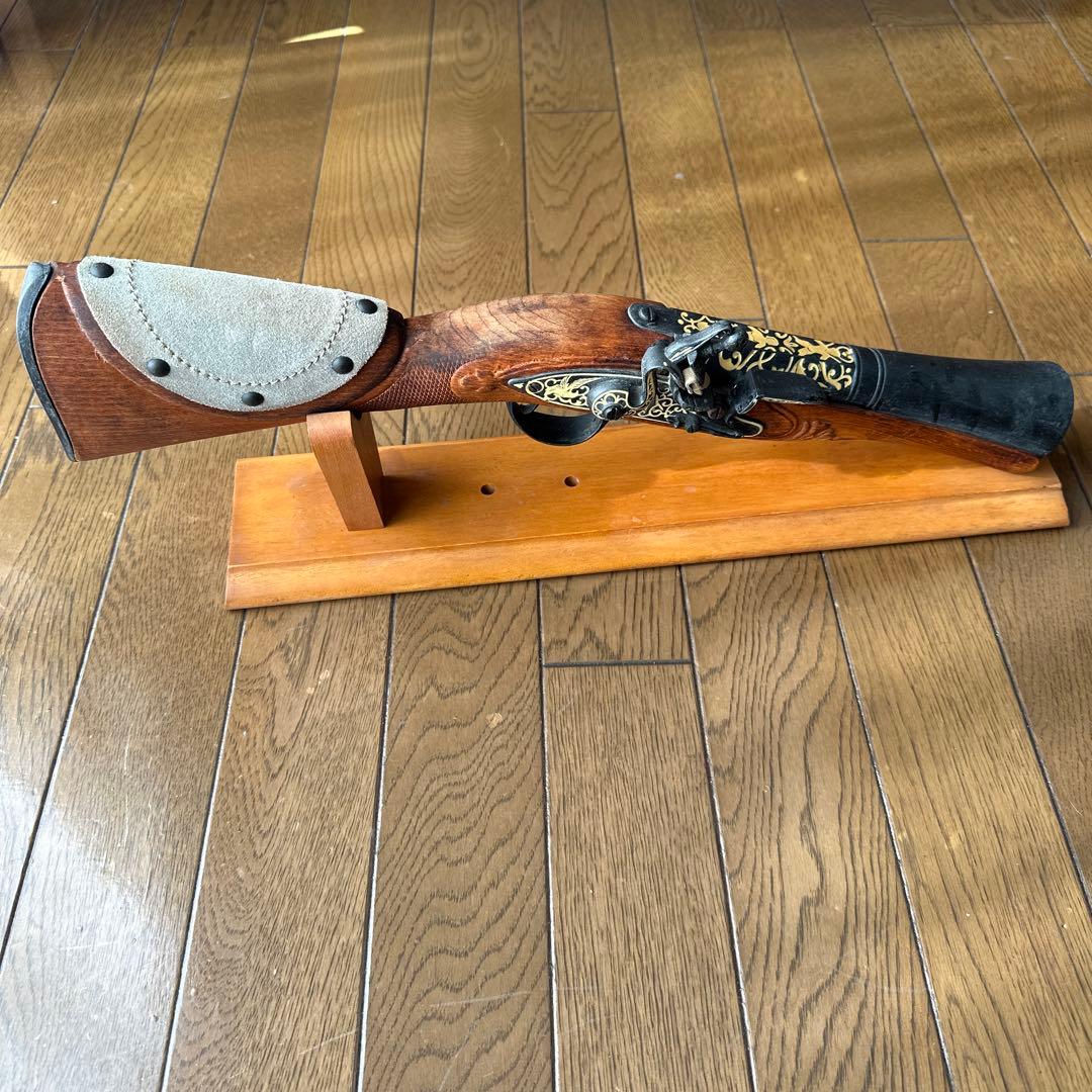 木製クラシックライフル置物