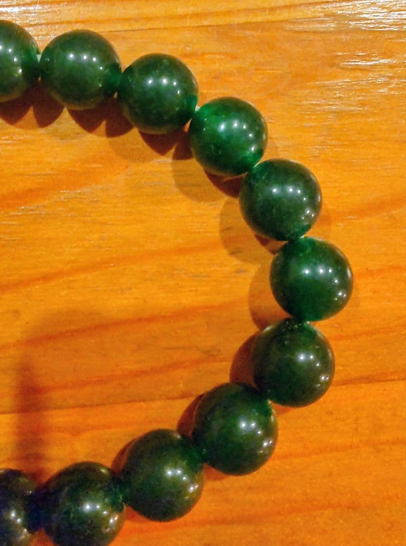 翡翠大粒ブレスレット