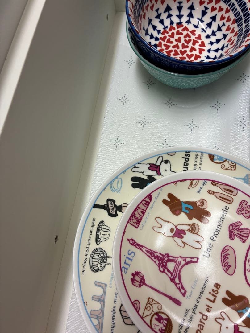 ニトリ　食器棚　アルミナ2