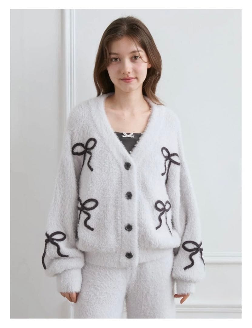 【新品タグ付き】完売品ジェラートピケ リボンフェザーカーディガン