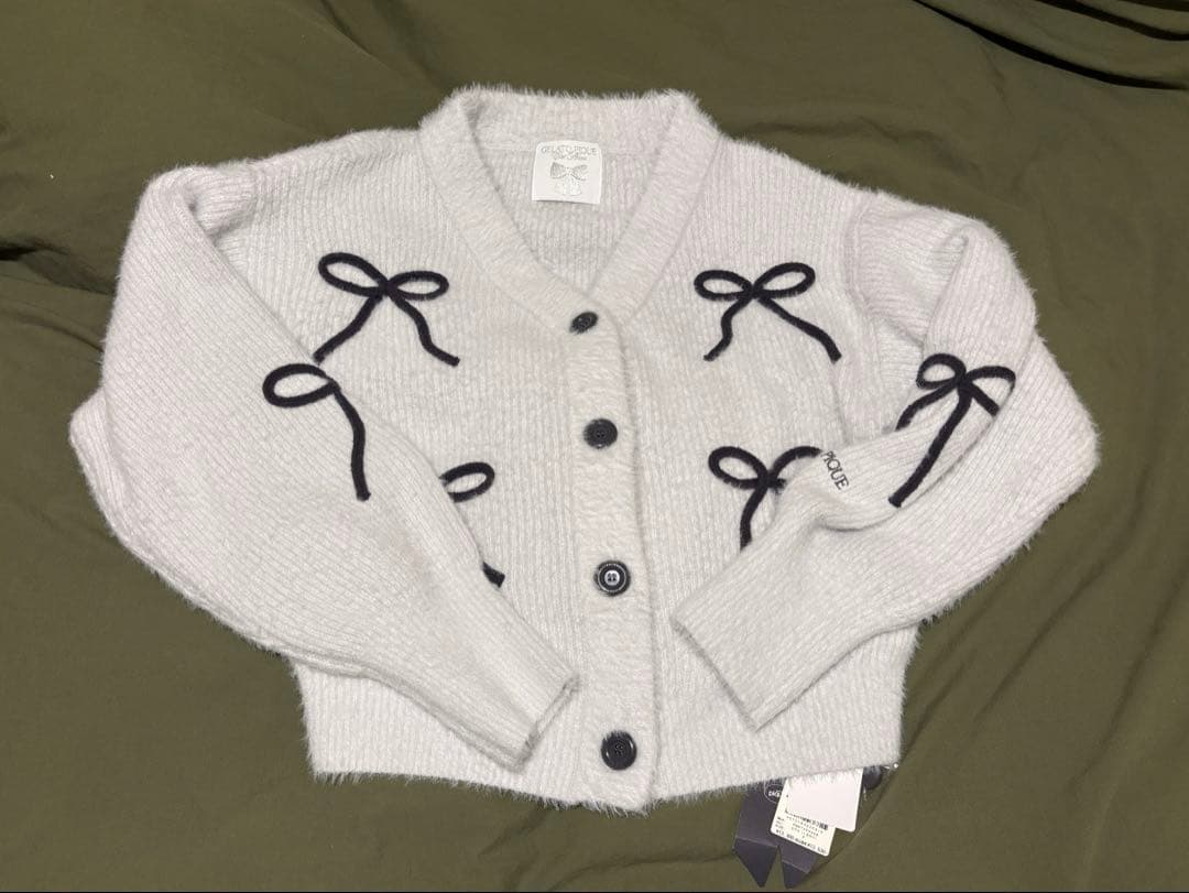 【新品タグ付き】完売品ジェラートピケ リボンフェザーカーディガン