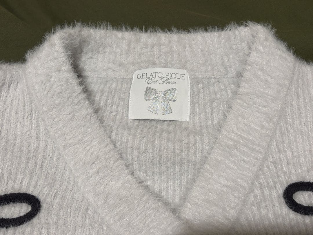 【新品タグ付き】完売品ジェラートピケ リボンフェザーカーディガン