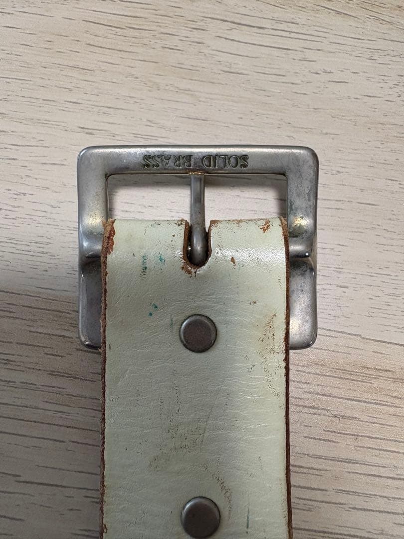 HTC レザーベルト 32インチ