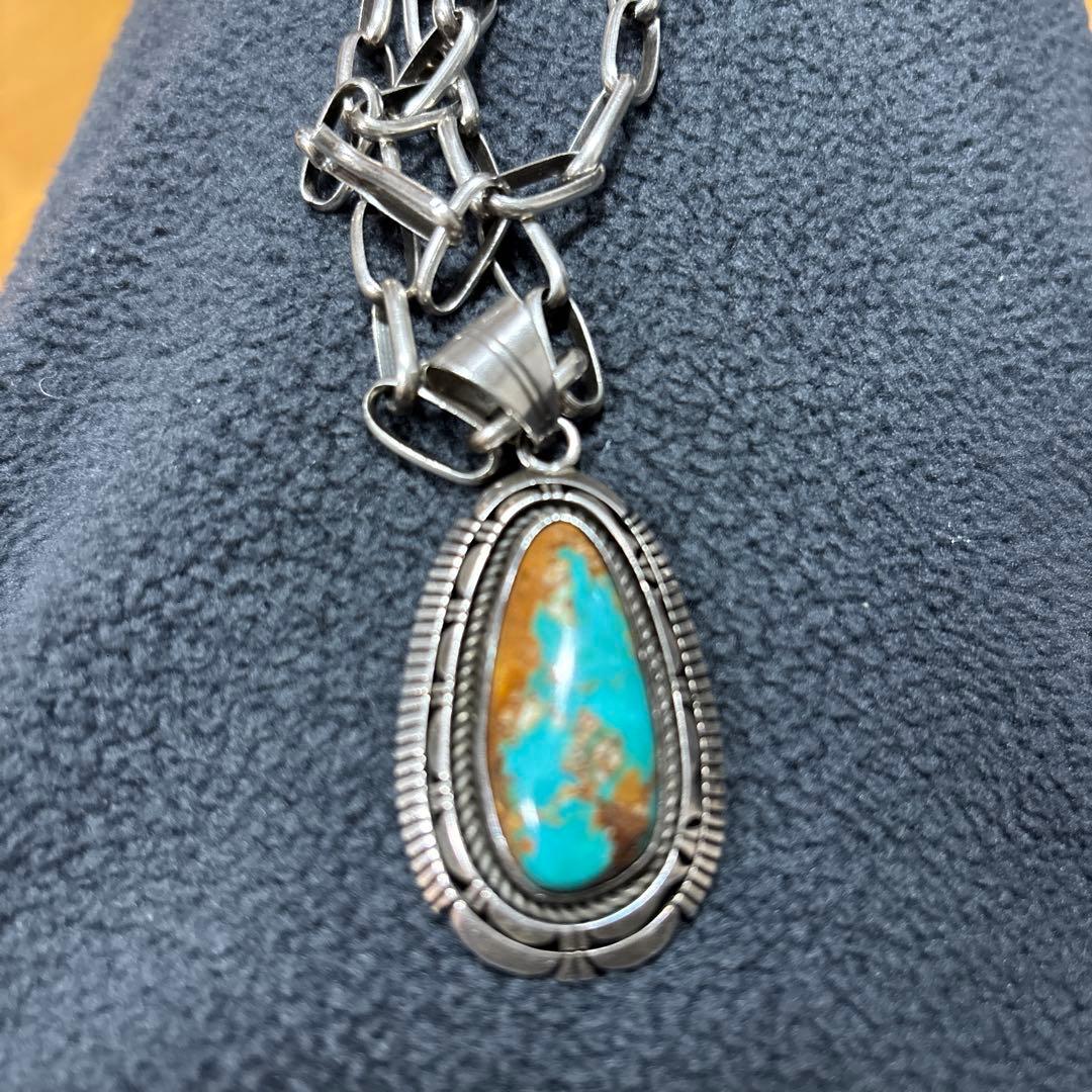 ナバホ　ターコイズシルバーペンダントネックレス