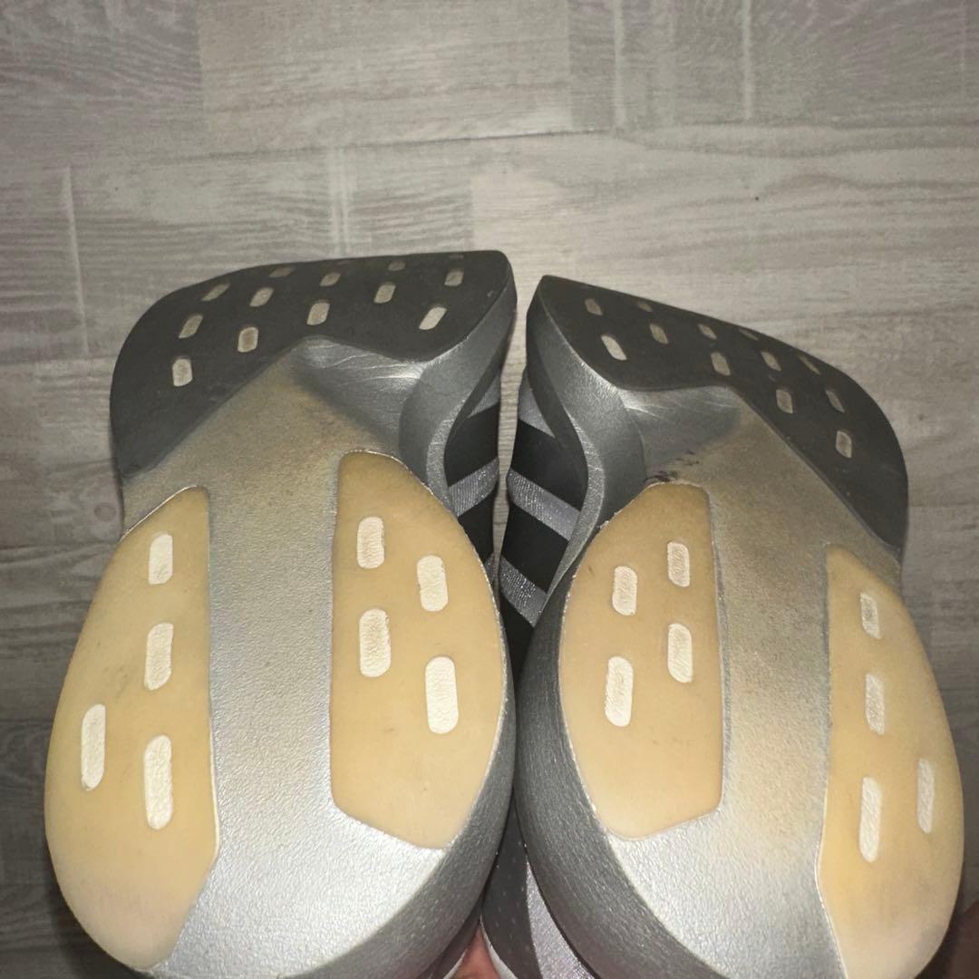 adidas adizero EVO SL ランニングシューズ