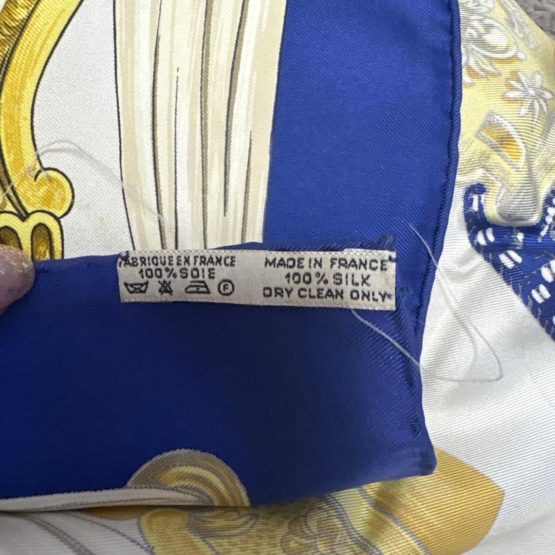 HERMÈS スカーフ