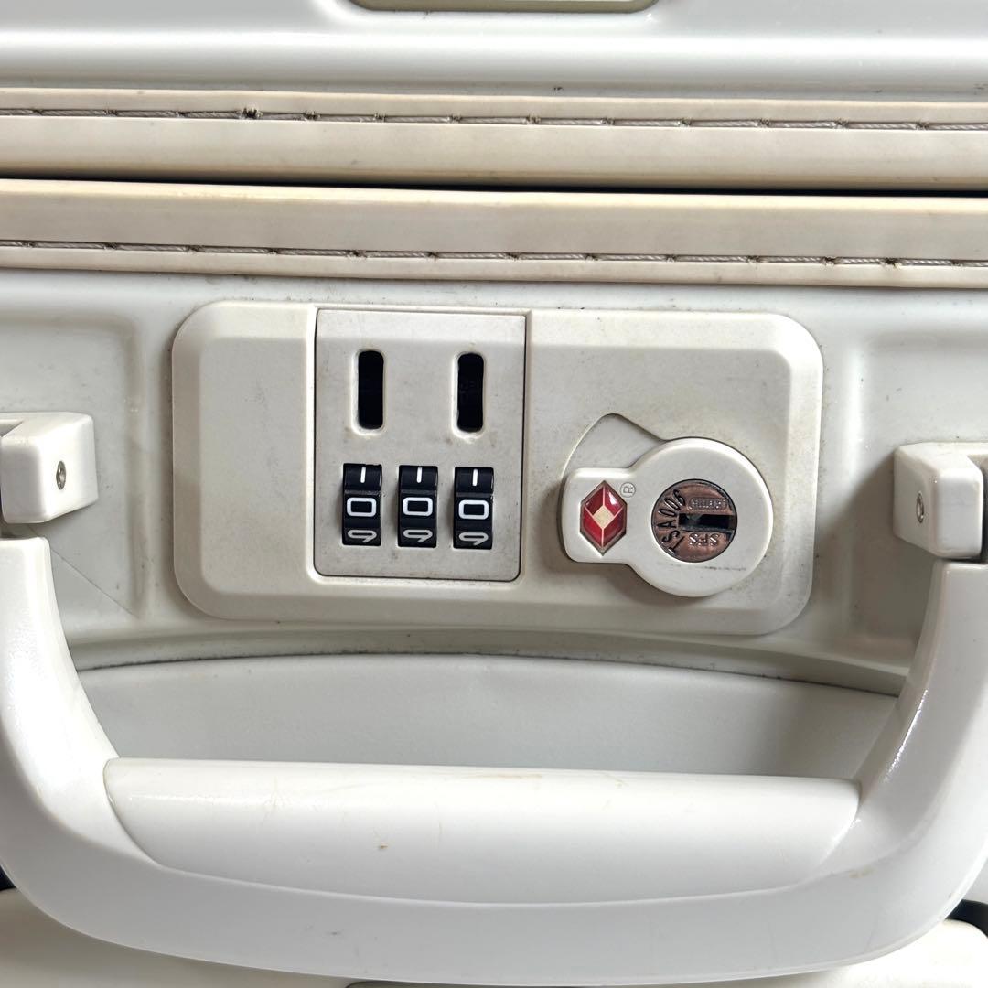 RIMOWA リモワ サルサ エクリュ ユナイテッドアローズ別注 20L 2輪