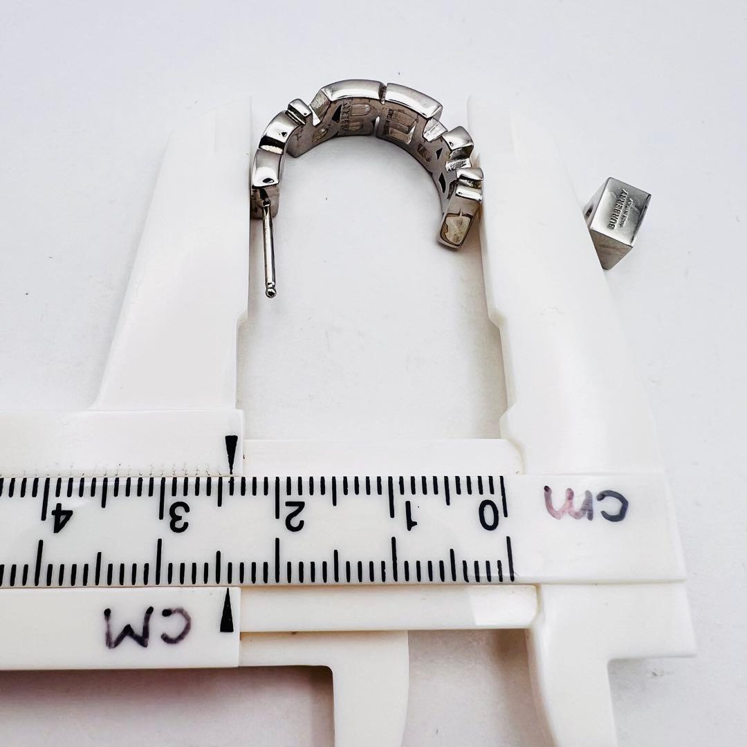 超美品✨バーバリーロンドン　フープ　ピアス　イタリー製　ロゴ