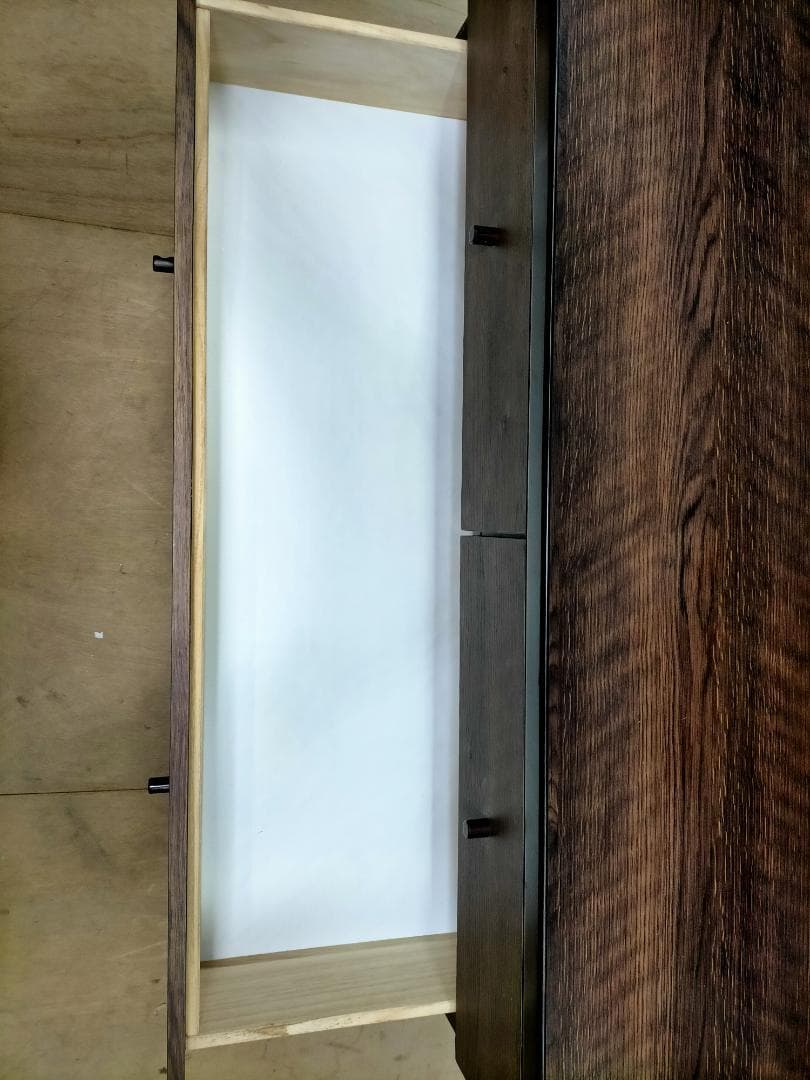 さ*い様 ニトリ　チェストトラック　ランダム 100　75009-4-100