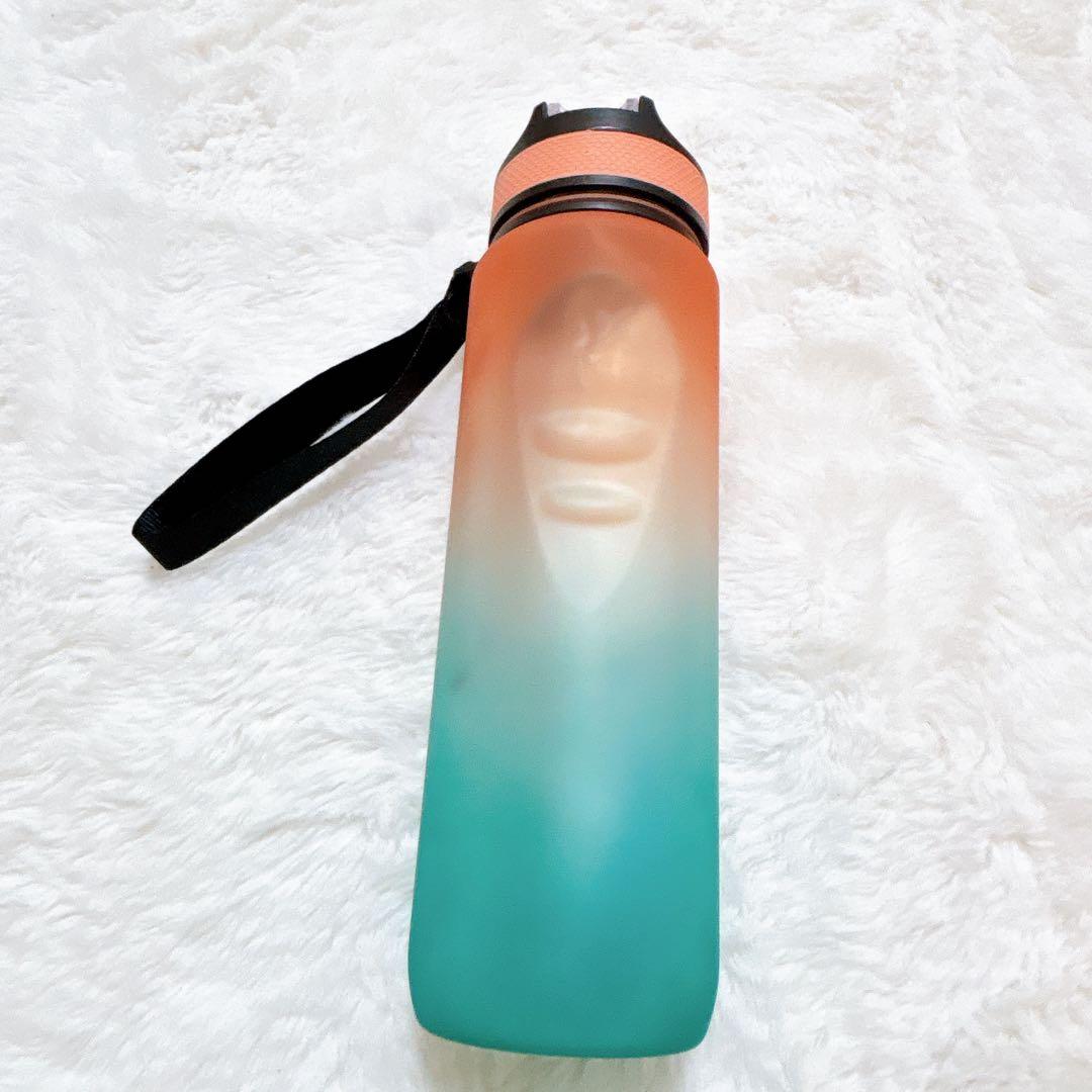 匿名配送❣️水筒　ウォーターボトル　1000ml オレンジ　ブルー　スポーツ