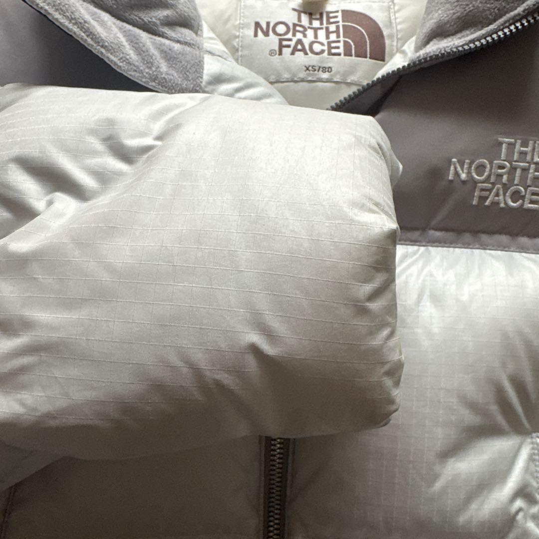 ノースフェイス　韓国　ダウン　レディース　xs
