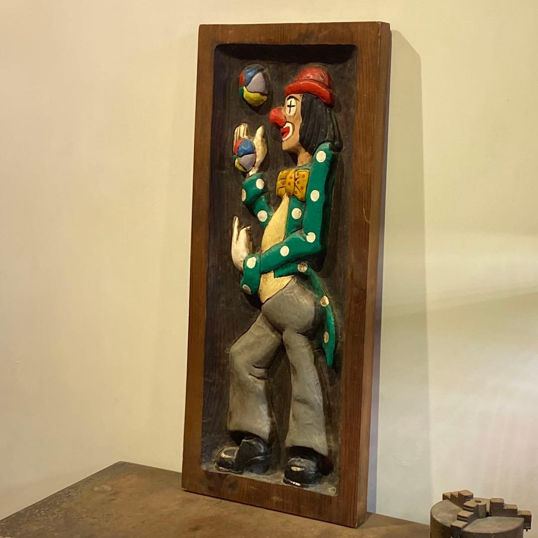 木彫りピエロ 壁掛け 道化師 スペイン