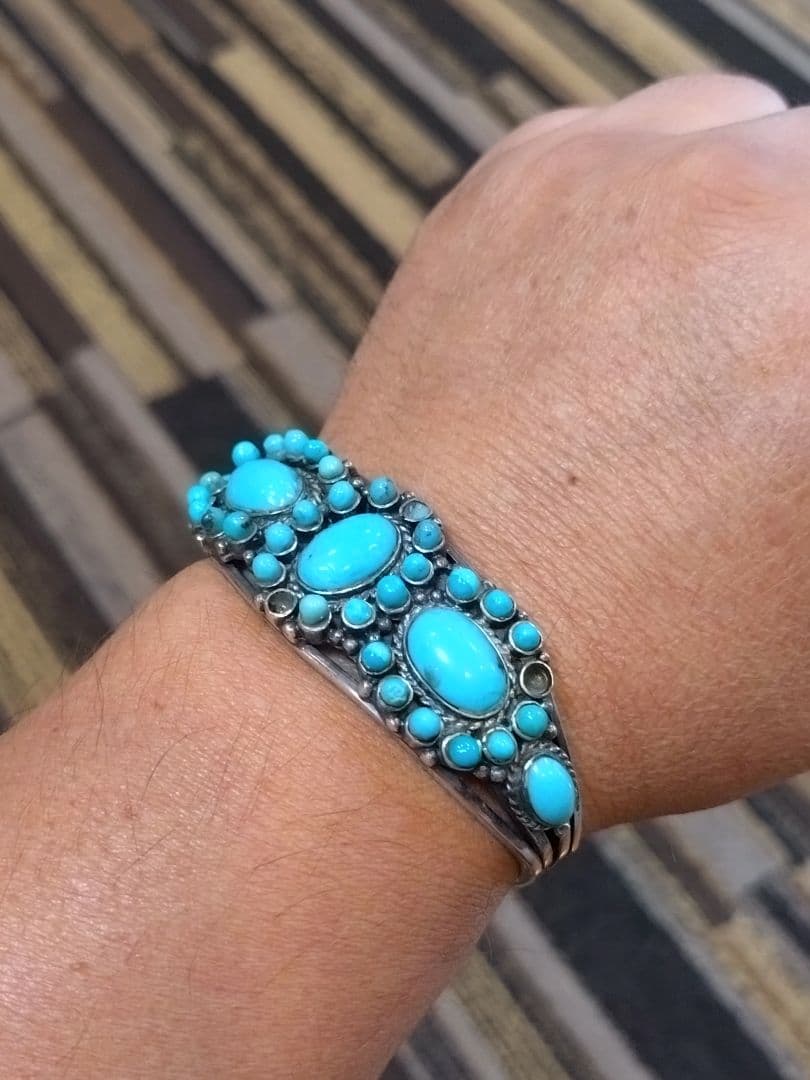 インディアンジュエリー、ターコイズバングル、ビンテージ作品