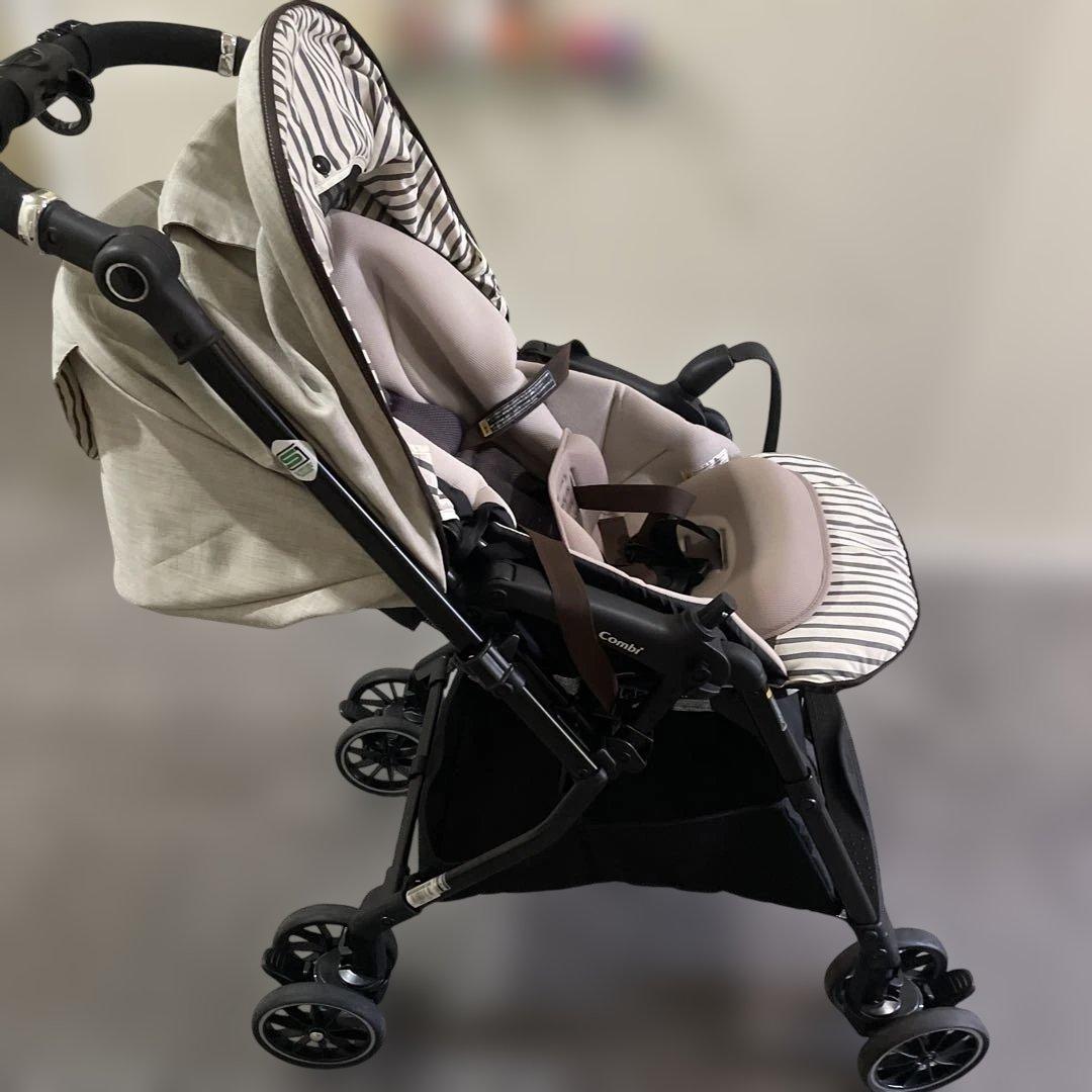combiベビーカー　スゴカルα4キャス　 エッグショック　取扱説明書付き