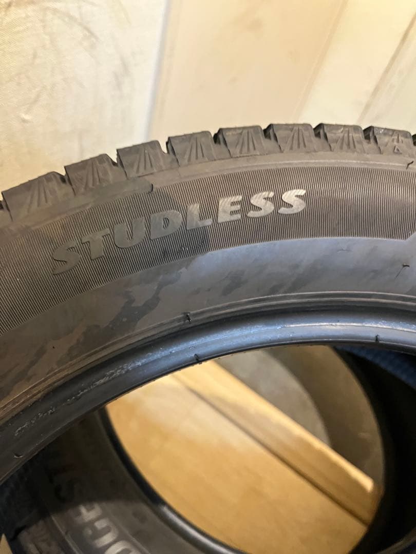 としかす 送料込21年製BSブリザッvrx3 215\55-17 ２本のみ