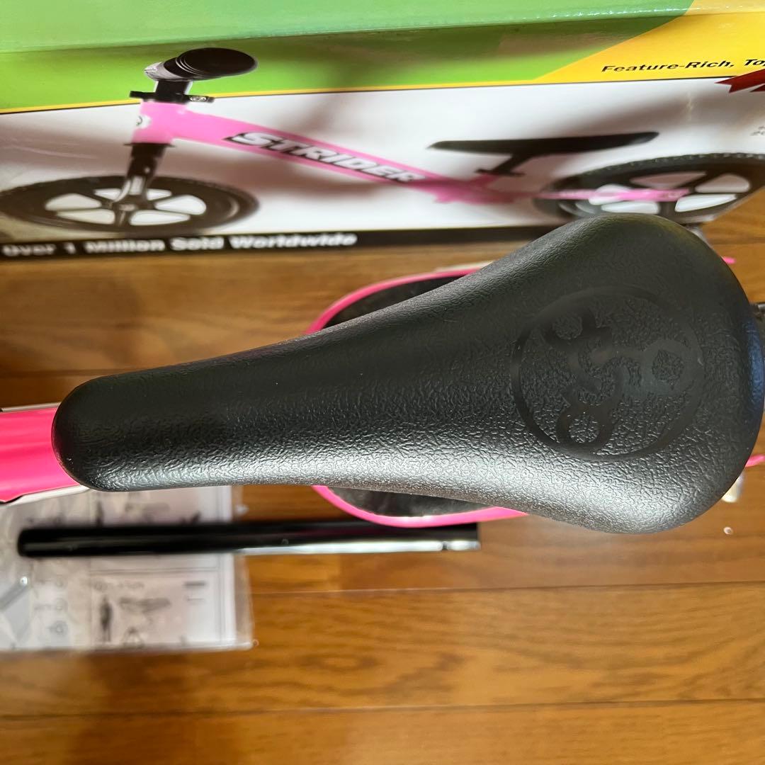 STRIDER バランスバイク ピンク 12インチ スポーツモデル ストライダー