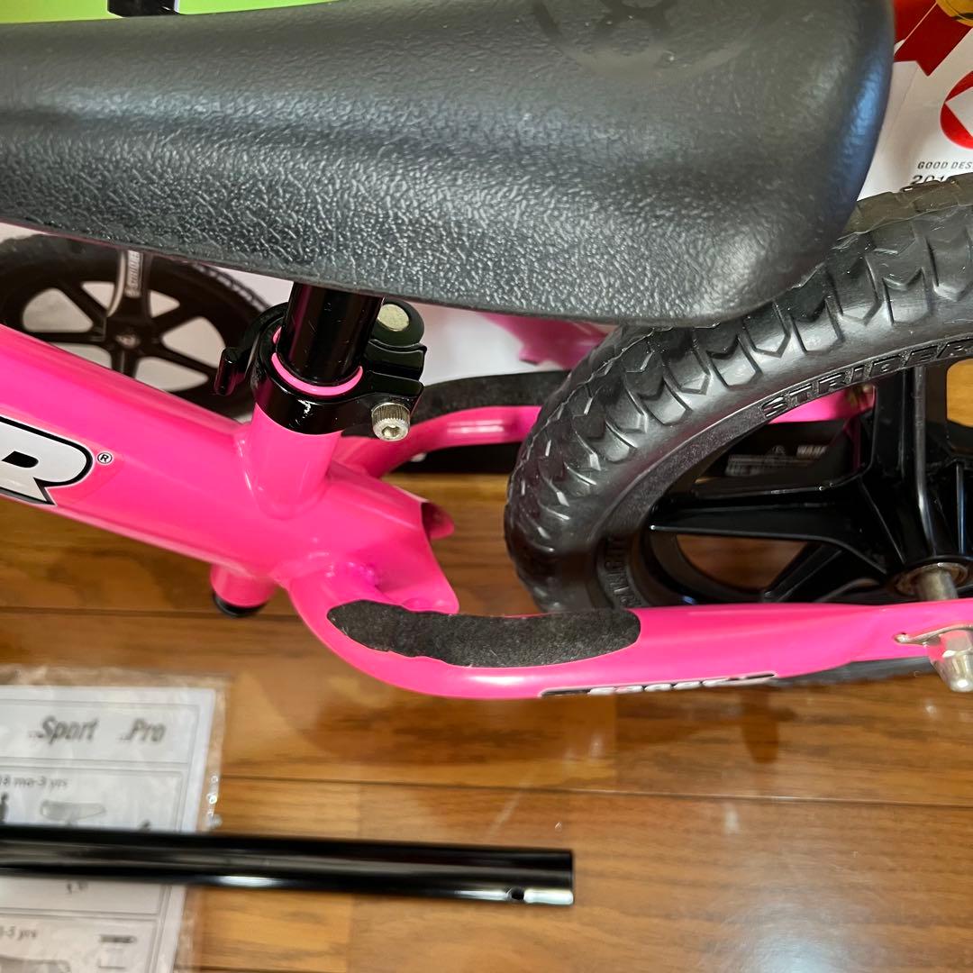 STRIDER バランスバイク ピンク 12インチ スポーツモデル ストライダー