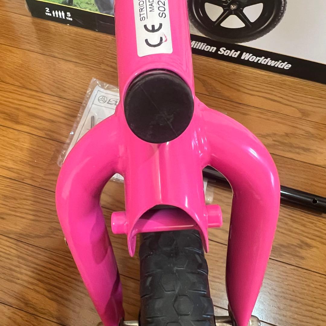 STRIDER バランスバイク ピンク 12インチ スポーツモデル ストライダー