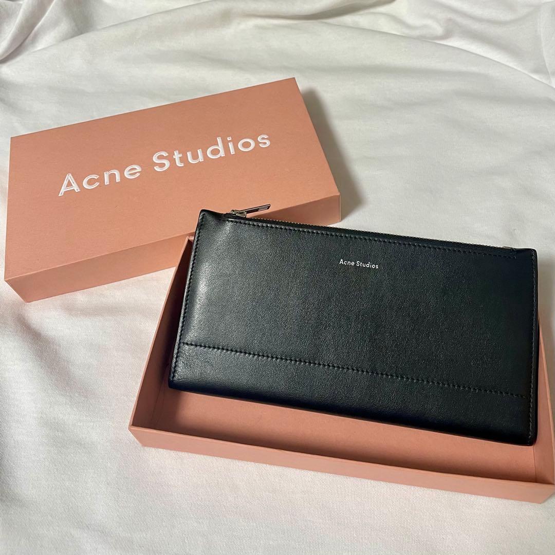 Acne Studios 二つ折りウォレット
