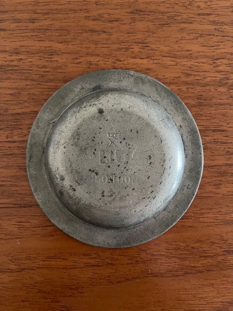イギリス製 ピューターの小皿