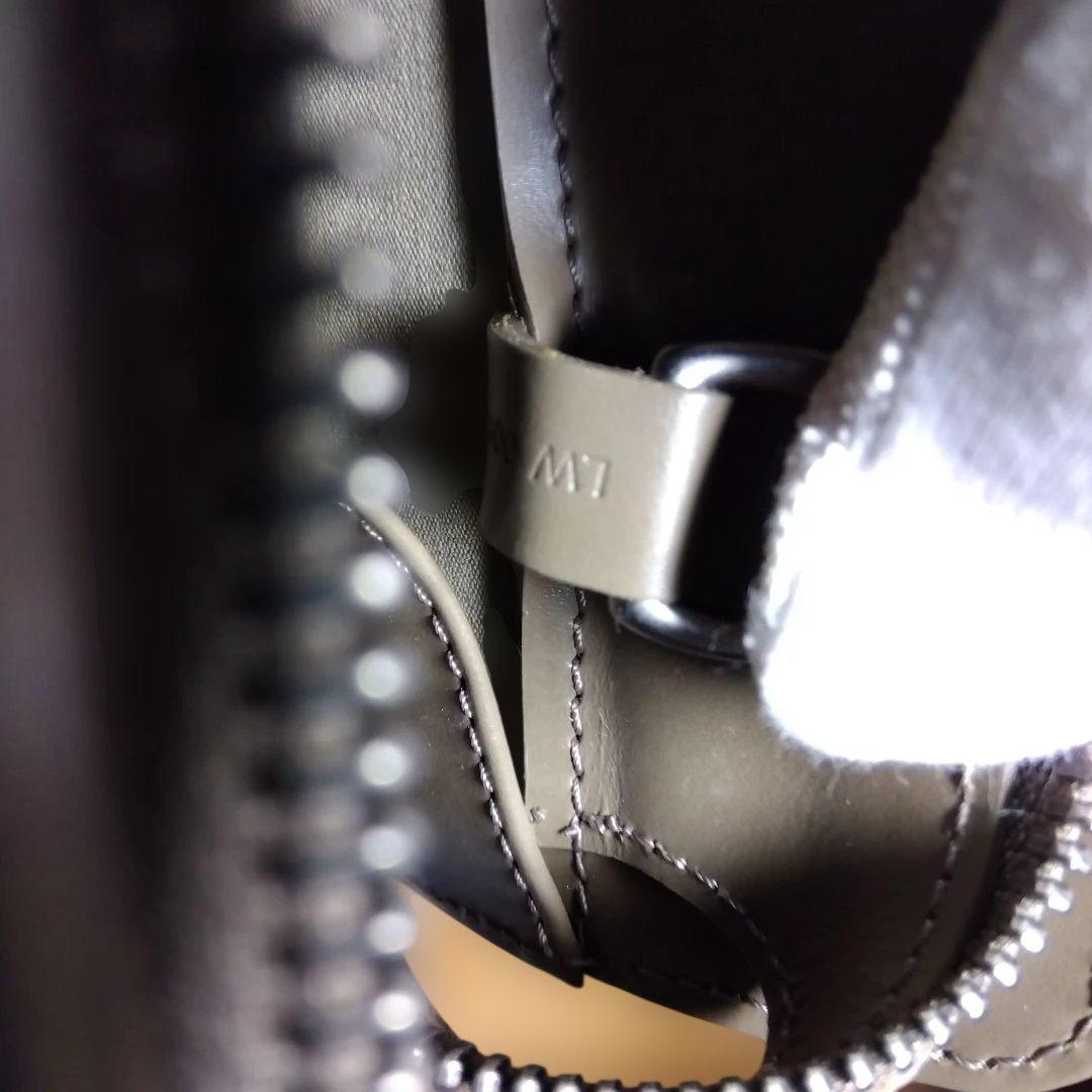 ルイヴィトン　エピクロゼット　トートバック　Ｍ5249B キズや汚れ等無　極美品