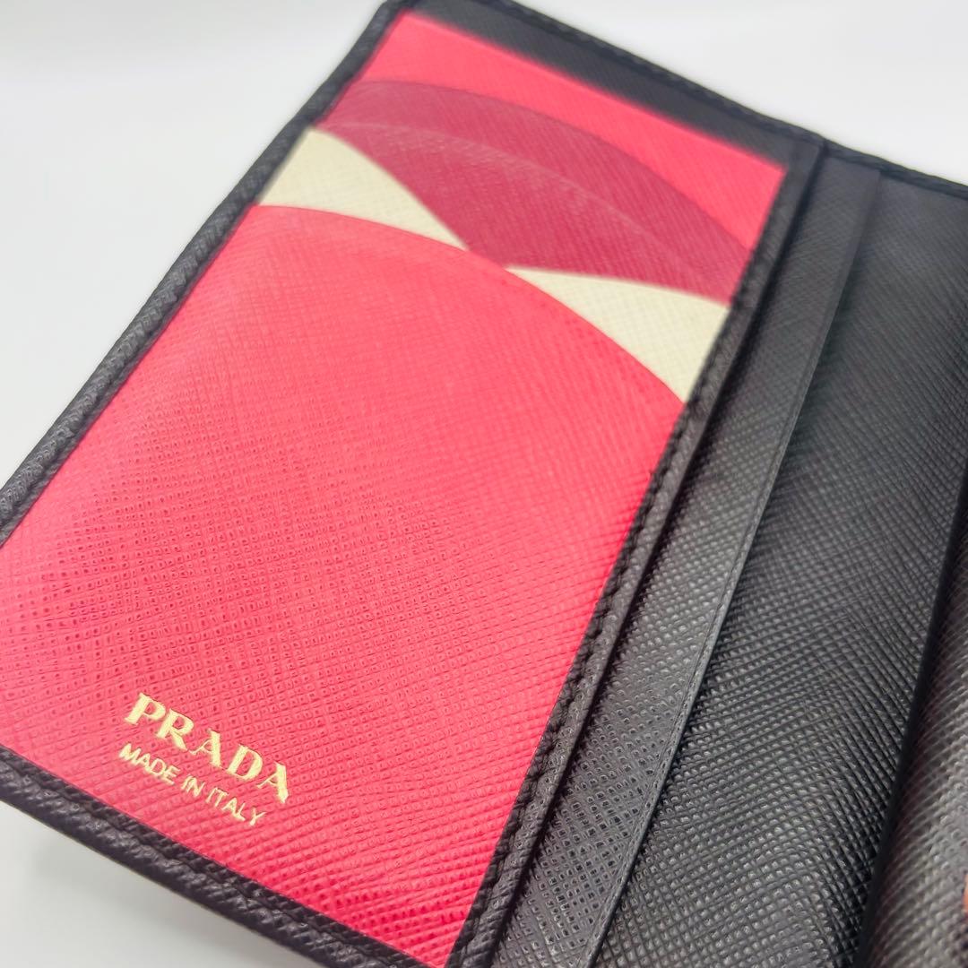 希少◎ PRADA プラダ サフィアーノ レザー 折り財布 ブラック ロゴ