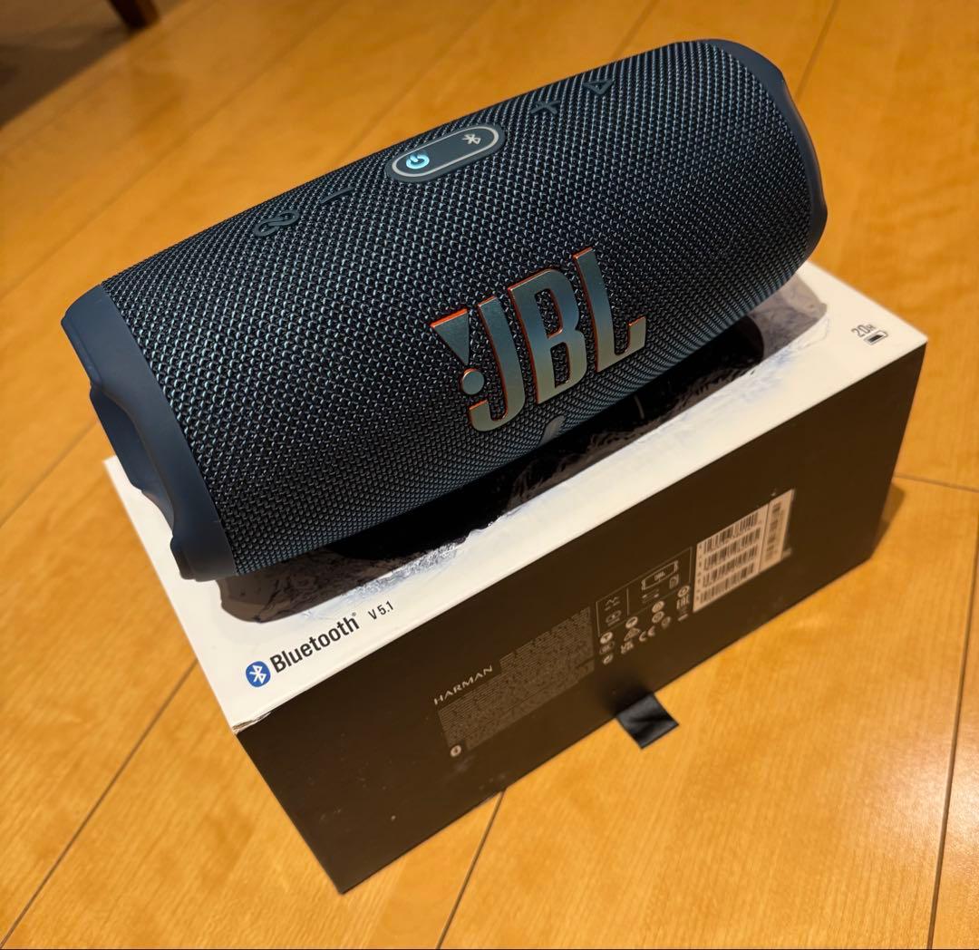 ポータブルBTスピーカー「JBL CHARGE 5」ブルー
