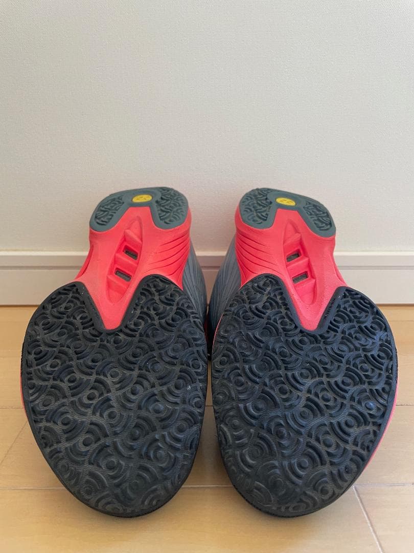 ヨネックスパワークッションエアラスダッシュ4ワイドGC 28cm