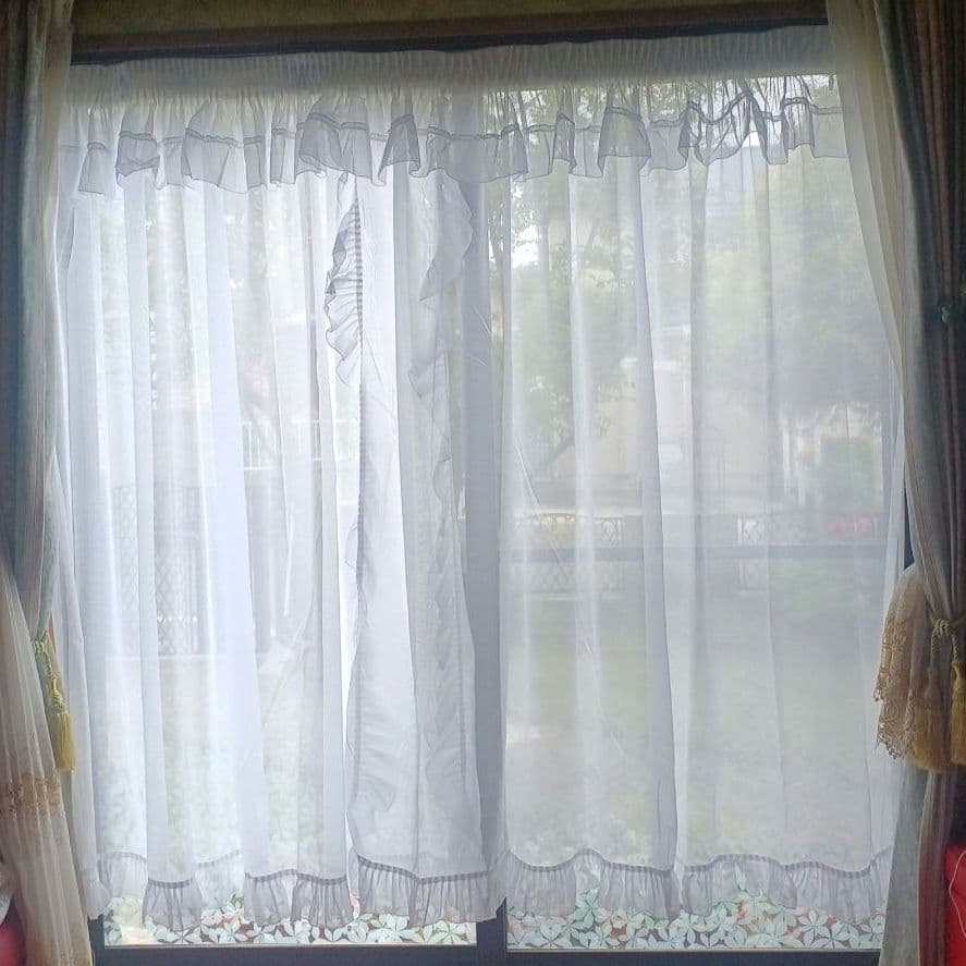 スタイルカーテン【クロスオーバーレースフリルデザイン　スモックギャザータイプ】