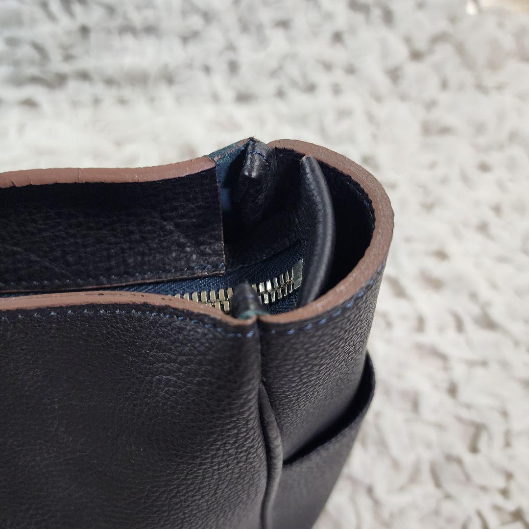 ルイ美品 イタダキ シュランケンカーフ ボニー レザー トートバッグ