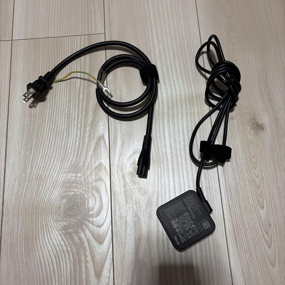 ASUS Chromebook HDMIポート搭載