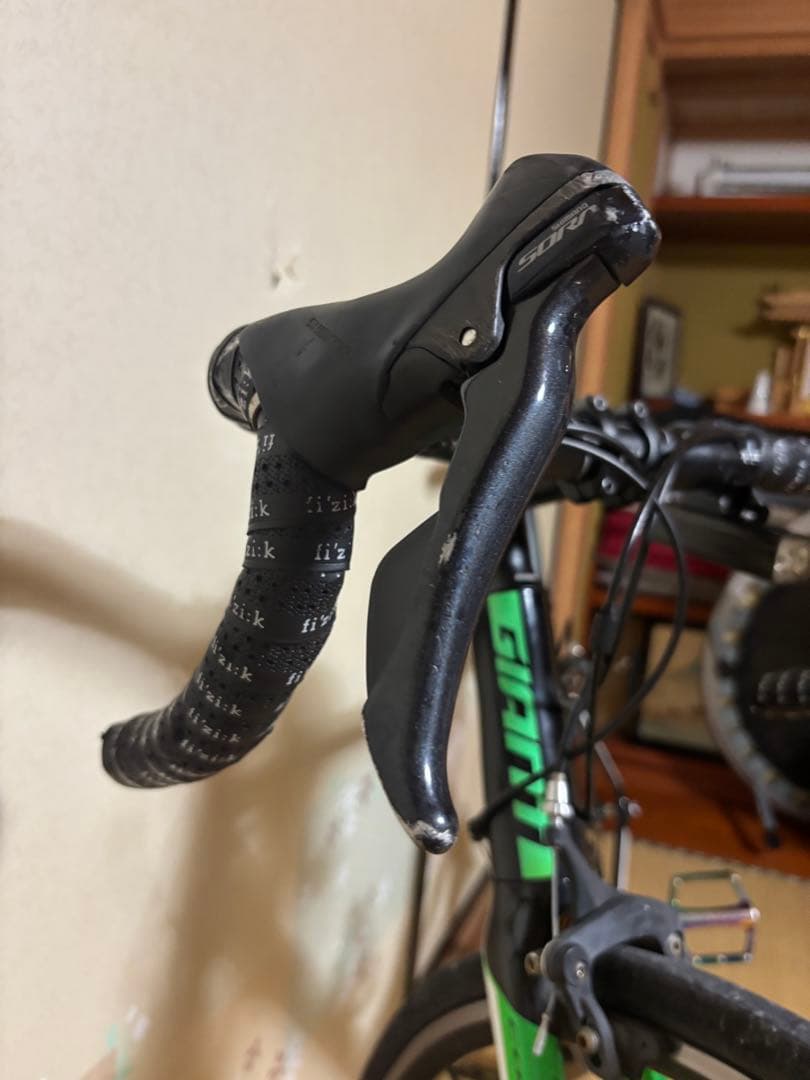 GIANT CONTEND ロードバイク ブラック/グリーン