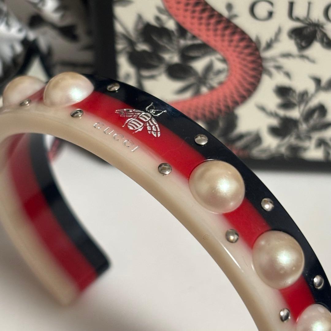 GUCCI グッチ　ビー カフブレスレット　バングル　極美品　刻印M