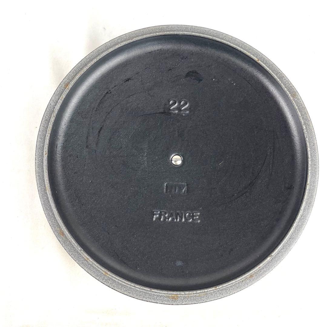 ル・クルーゼ 両手鍋 ココットロンド 22 3.3L 金 ゴールド つまみ