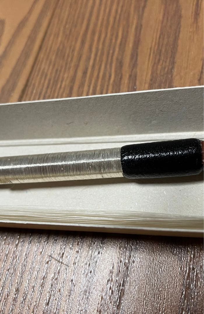 チェロ　弓　4/4 杉藤　毛替え　メンテナンス済み